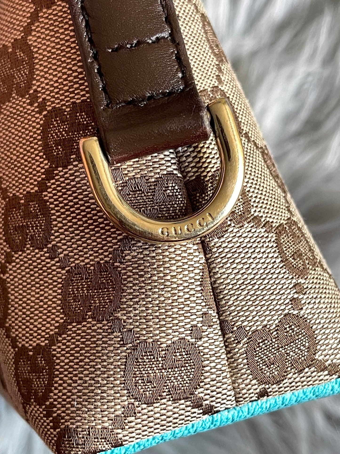 Authentic vintage Gucci shoulder bag