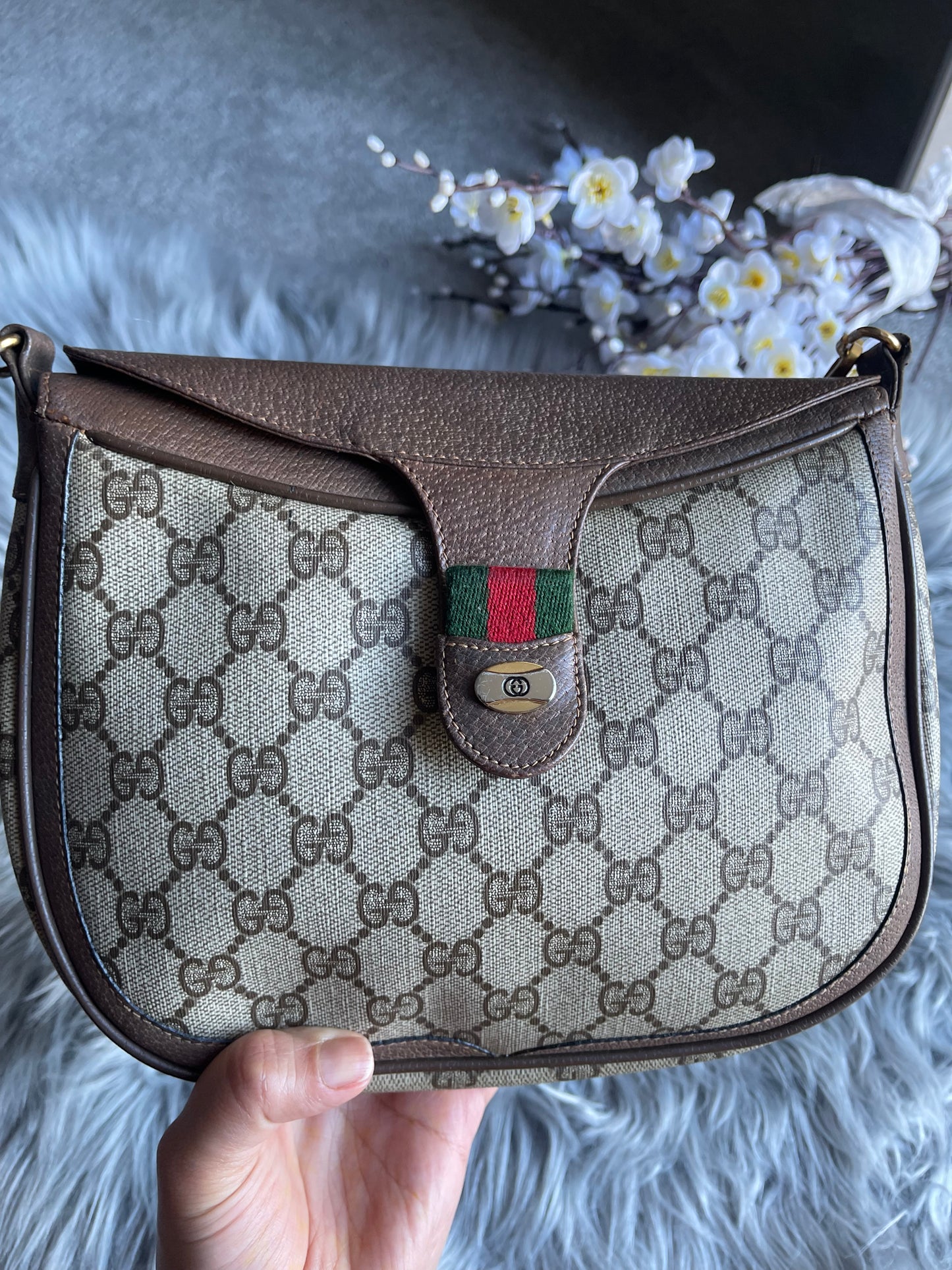 Authentic Gucci vintage crossbody bag