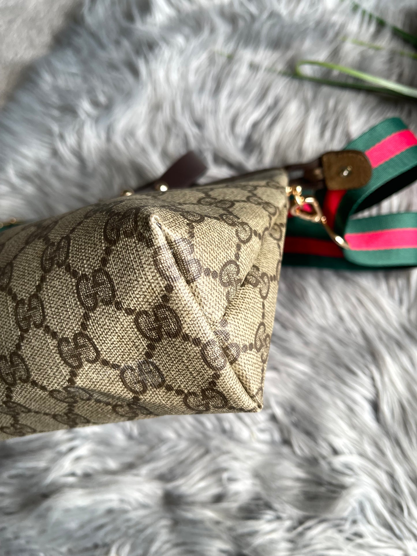 Authentic Gucci vintage GG canvas crossbody bag