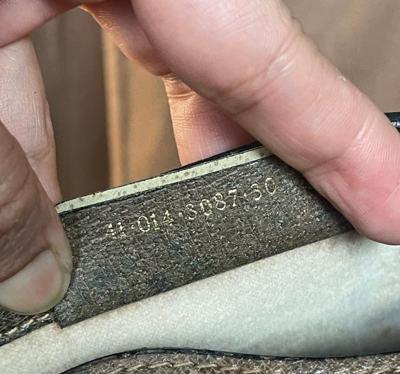 Authentic Gucci vintage crossbody bag