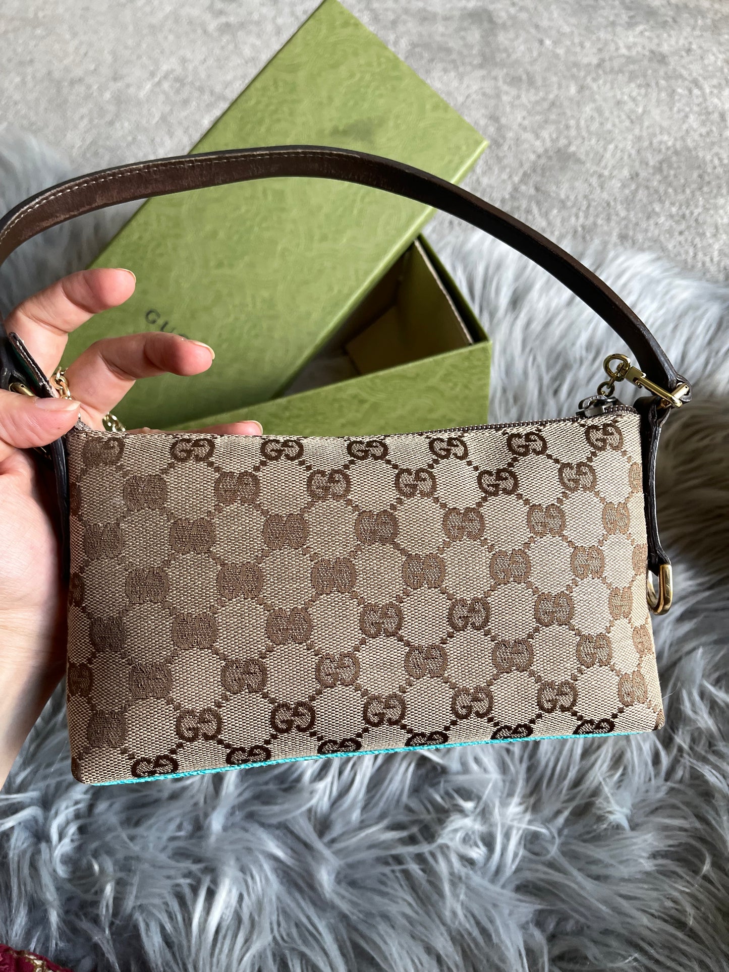Authentic vintage Gucci shoulder bag