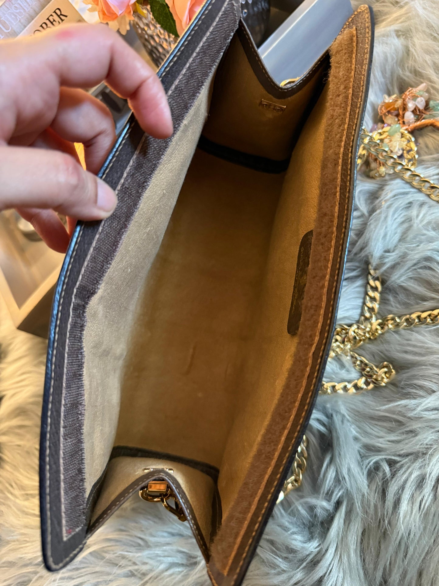 Authentic Gucci vintage web sherry line clutch bag