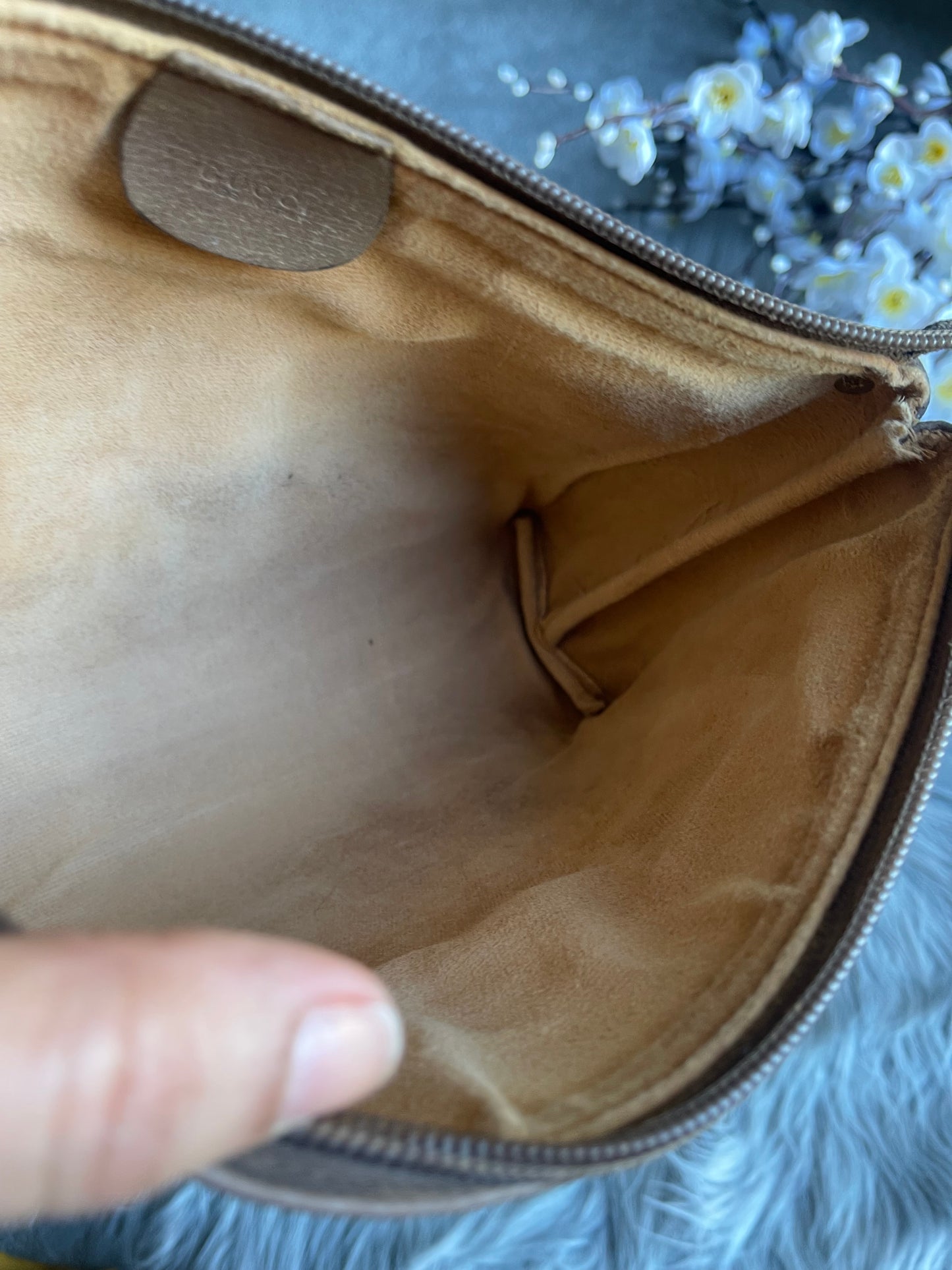 Authentic Gucci vintage GG canvas crossbody bag