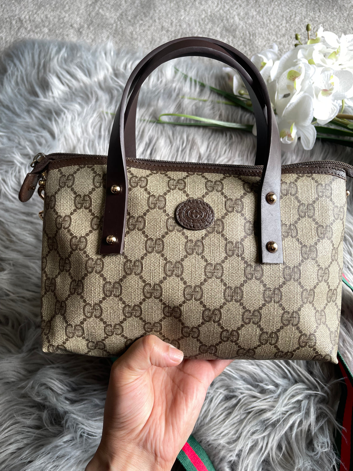 Authentic Gucci vintage GG canvas crossbody bag
