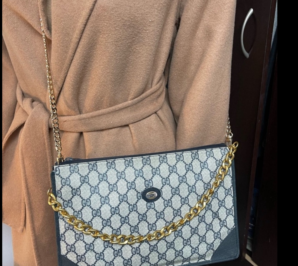 Authentic Gucci vintage GG canvas crossbody