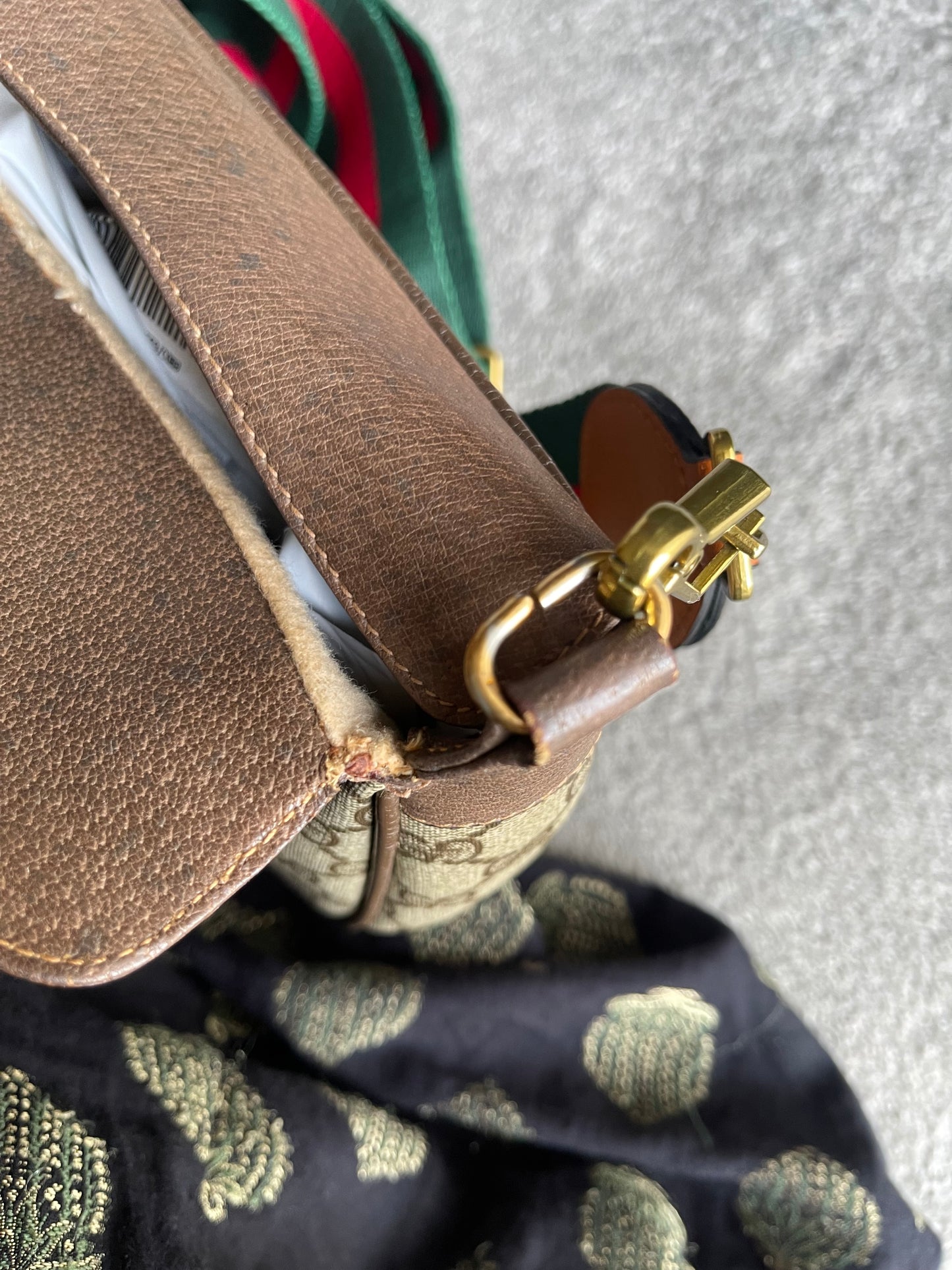 Authentic Gucci GG canvas crossbody