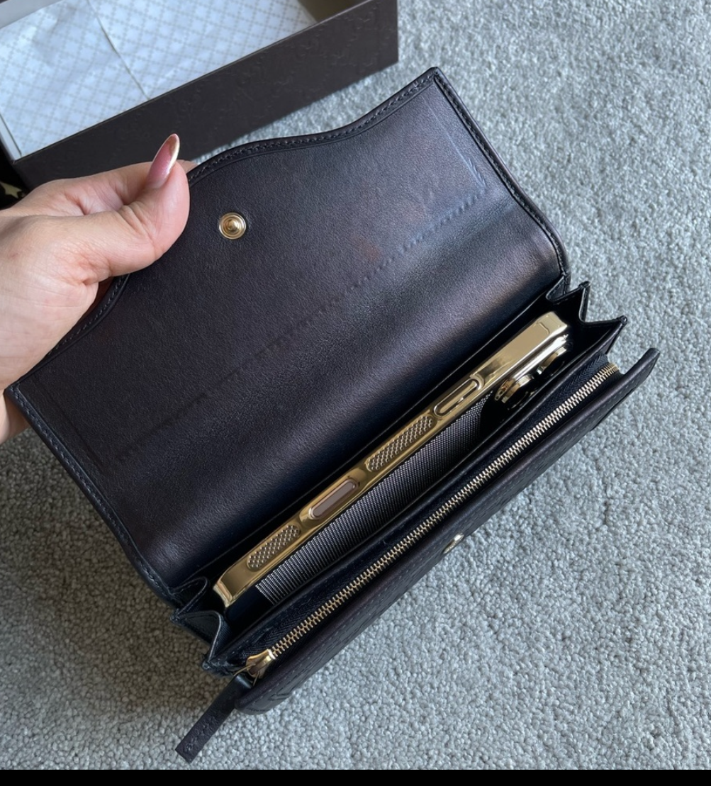 Authentic Gucci vintage GG marmont wallet